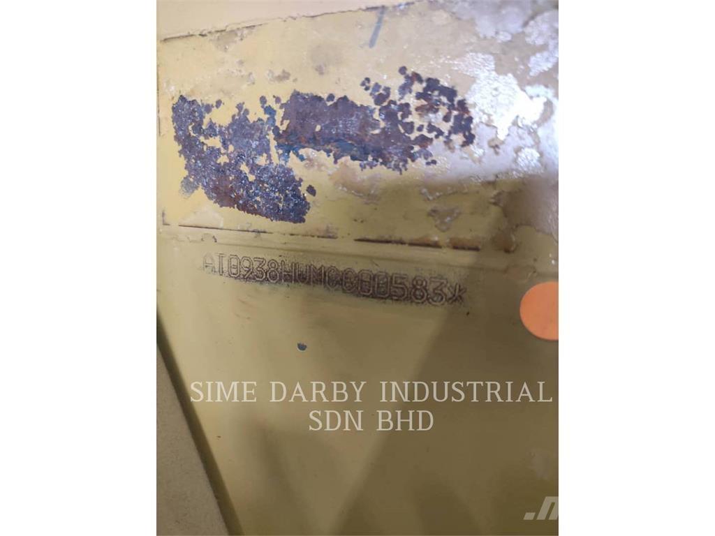 CAT 938H 輪胎式裝載機