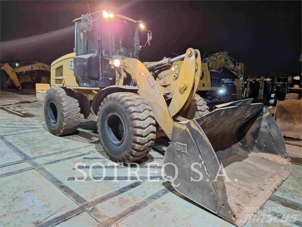 CAT 938K 輪胎式裝載機