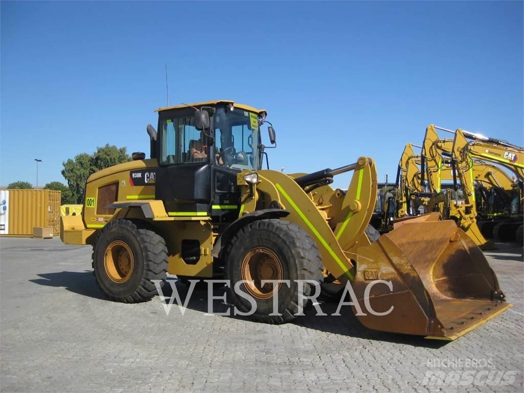 CAT 938K 輪胎式裝載機