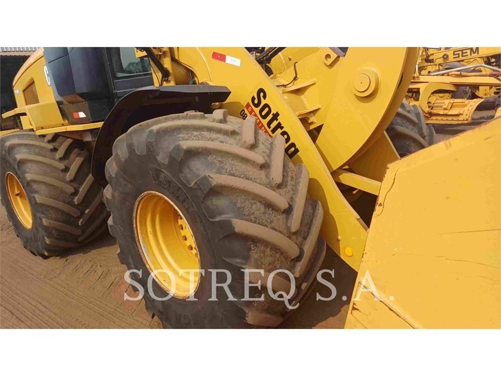 CAT 938K 輪胎式裝載機