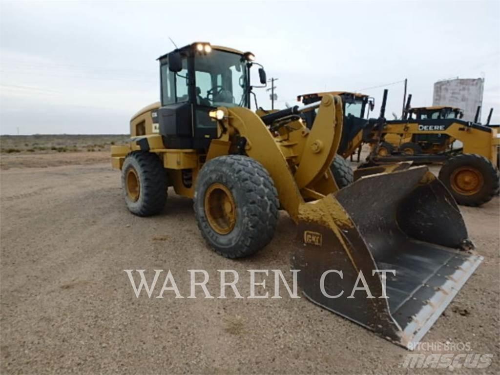 CAT 938K 輪胎式裝載機