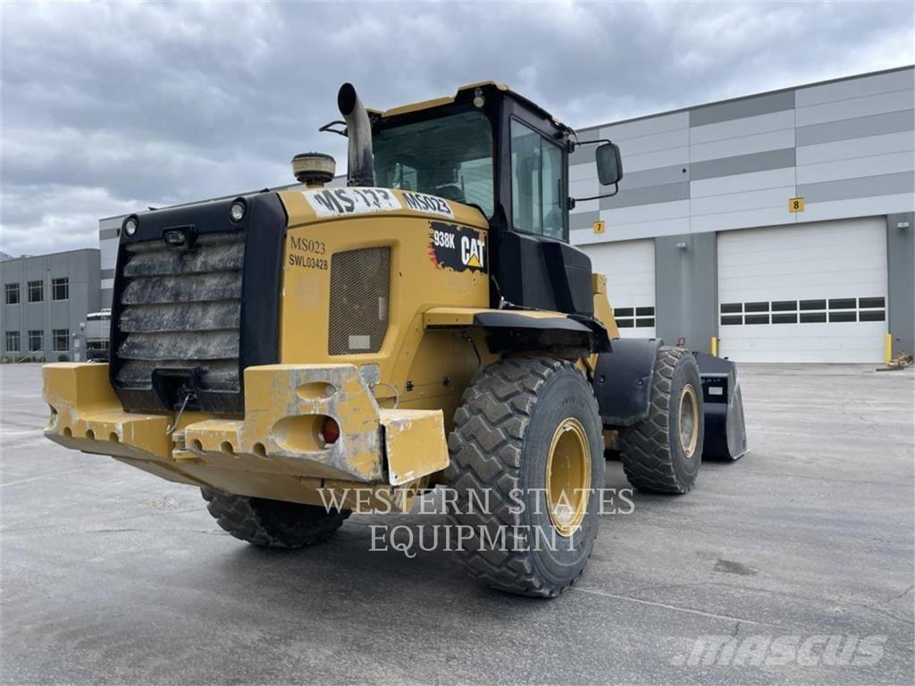 CAT 938K 輪胎式裝載機