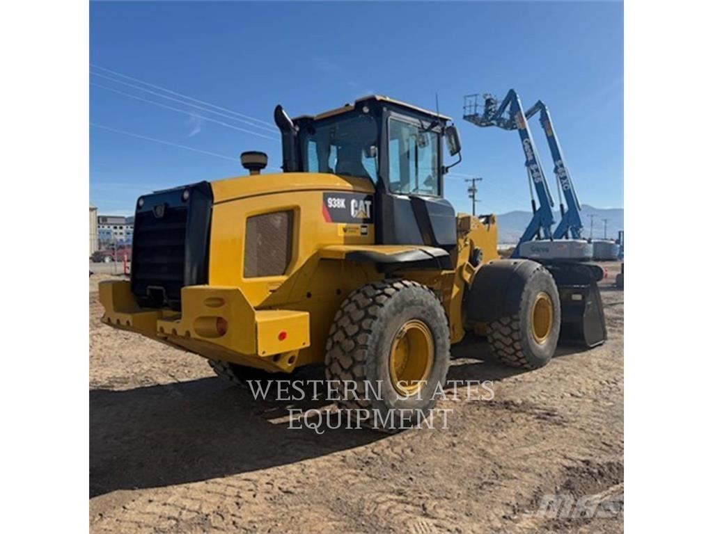 CAT 938K 輪胎式裝載機