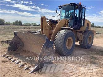 CAT 938M 輪胎式裝載機