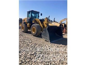CAT 938M 輪胎式裝載機
