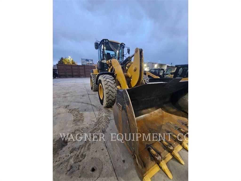 CAT 938M 輪胎式裝載機