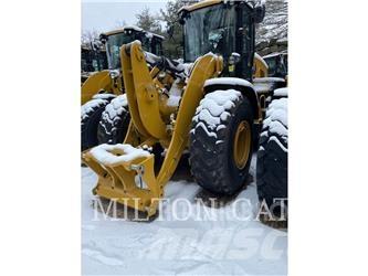 CAT 938M 輪胎式裝載機