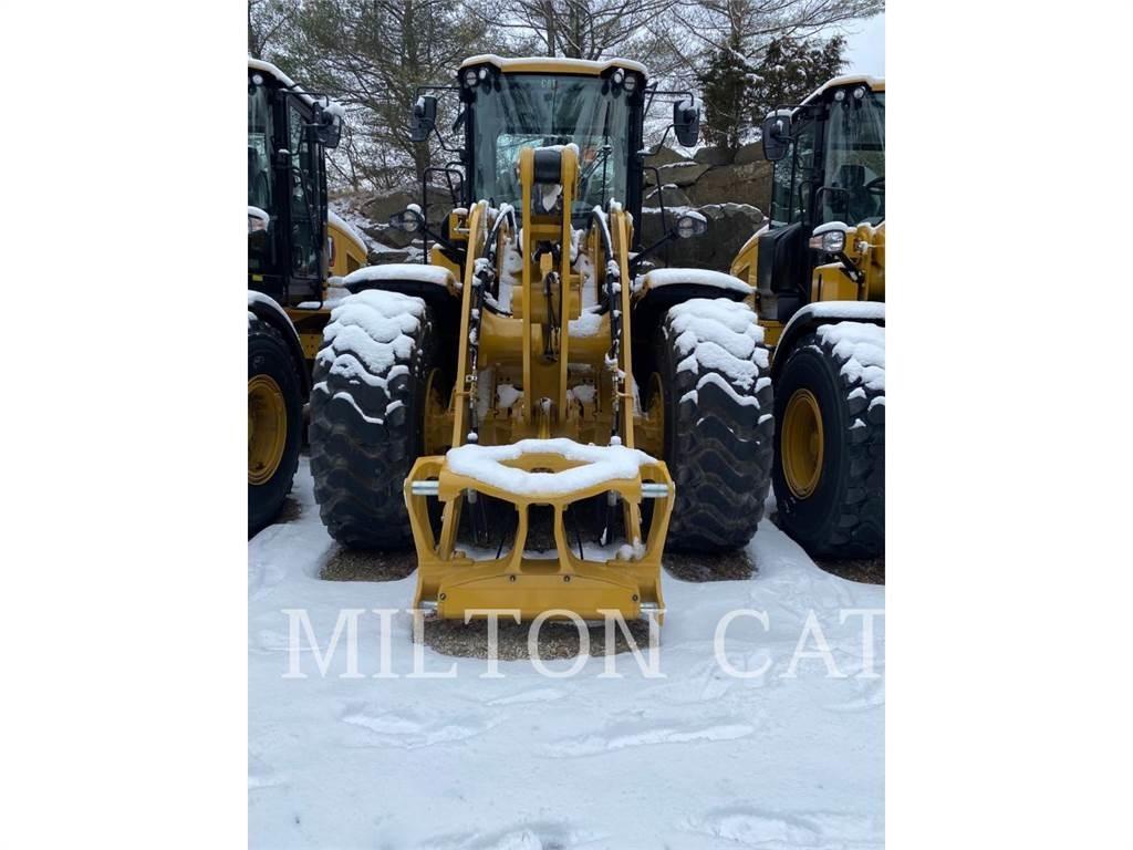 CAT 938M 輪胎式裝載機