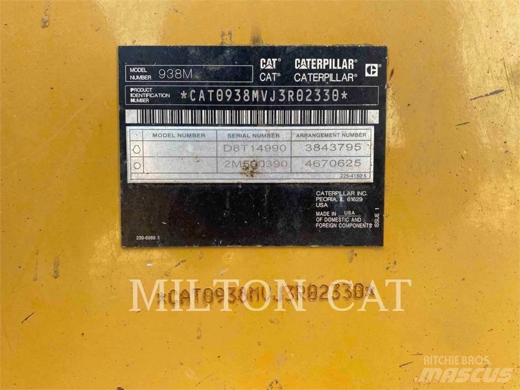 CAT 938M 輪胎式裝載機
