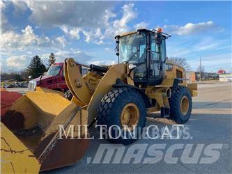 CAT 938M 輪胎式裝載機