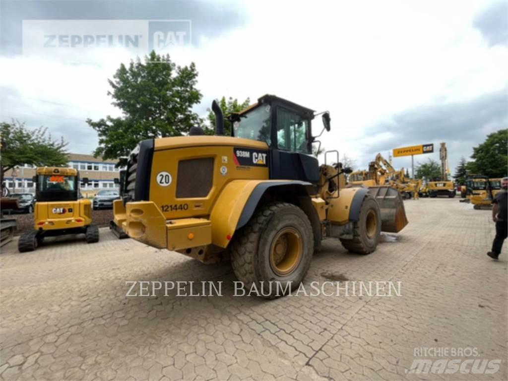 CAT 938M 輪胎式裝載機