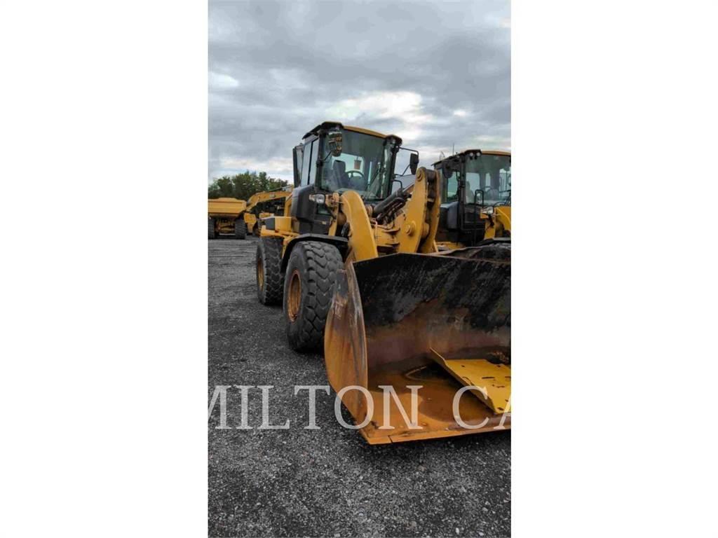 CAT 938M 輪胎式裝載機