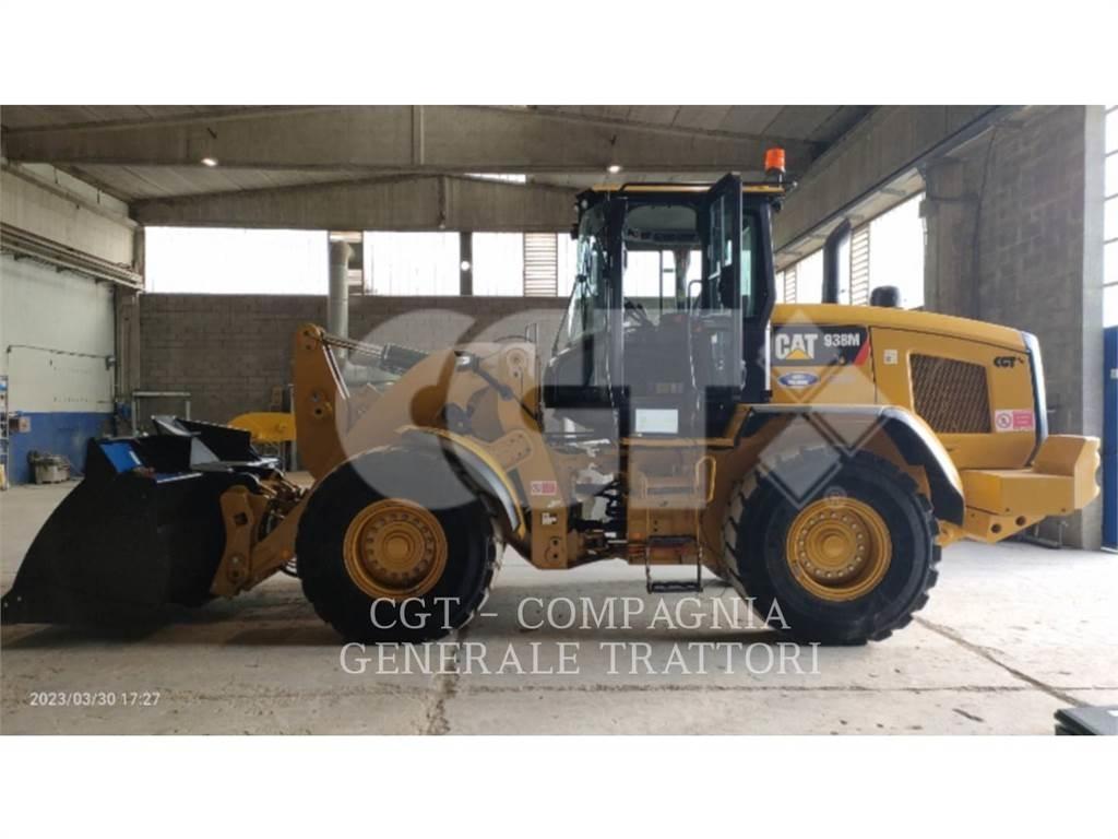 CAT 938M 輪胎式裝載機