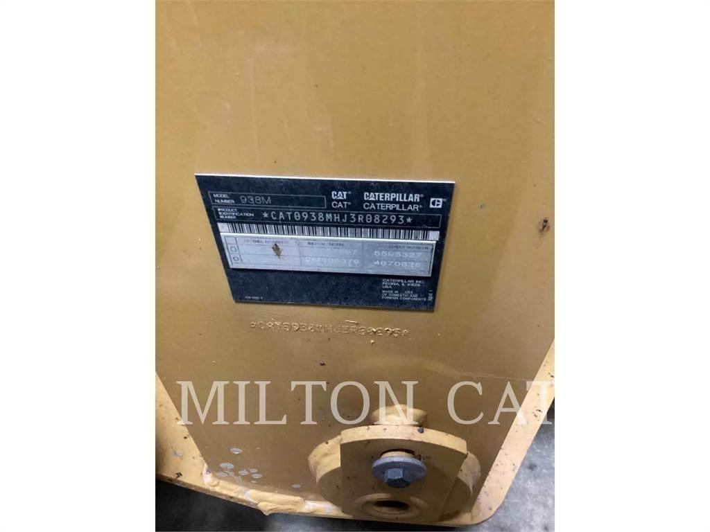 CAT 938M 輪胎式裝載機