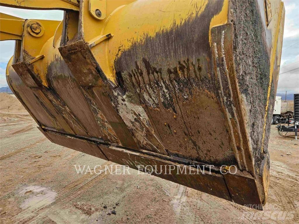 CAT 938M 輪胎式裝載機