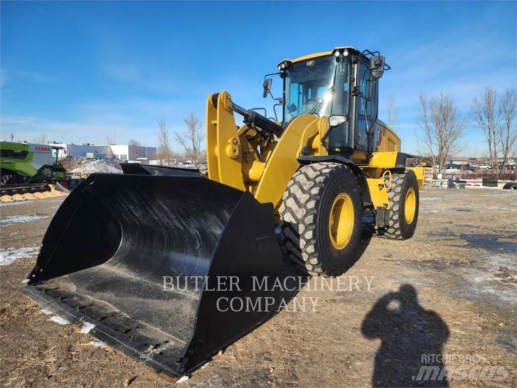 CAT 938M 輪胎式裝載機