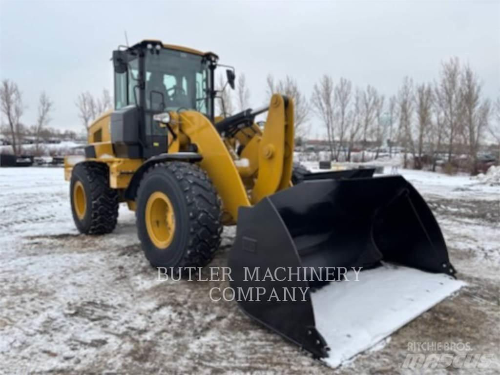 CAT 938M 輪胎式裝載機