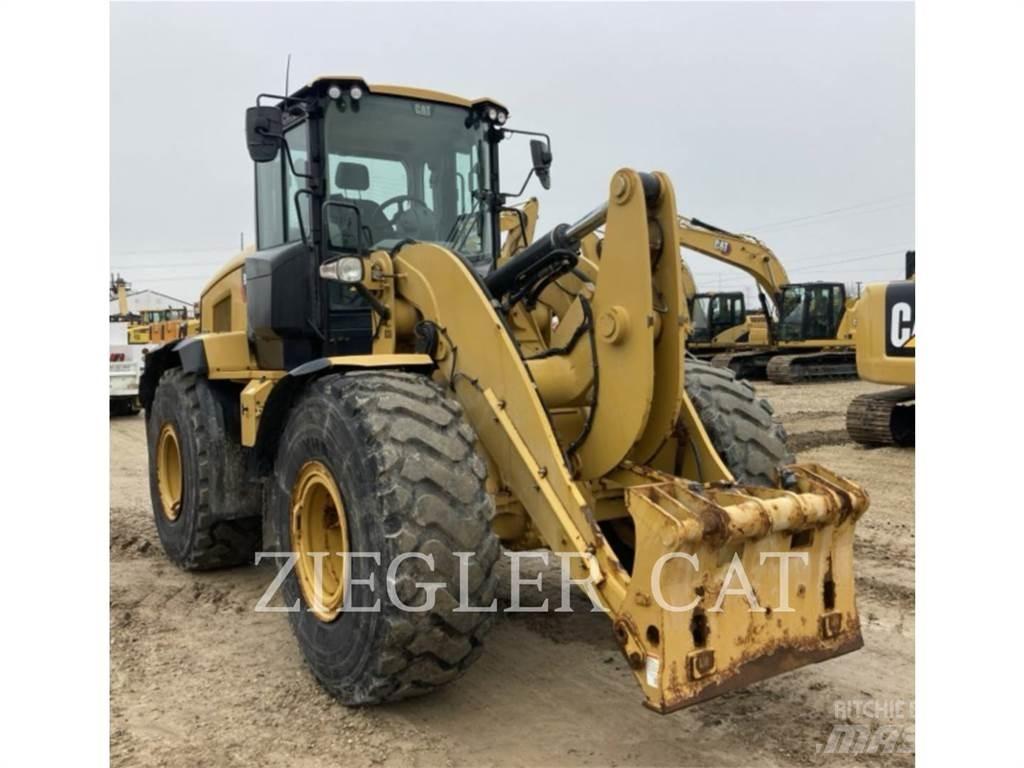 CAT 938M 輪胎式裝載機