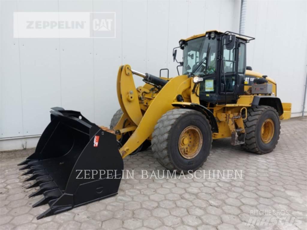 CAT 938M 輪胎式裝載機