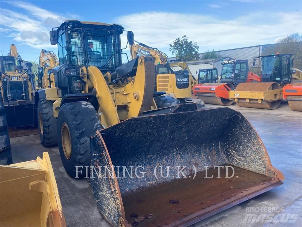 CAT 938M 輪胎式裝載機