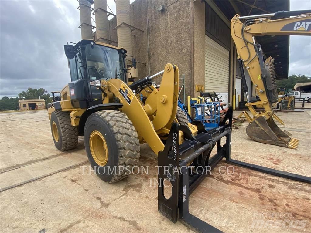 CAT 938M 輪胎式裝載機