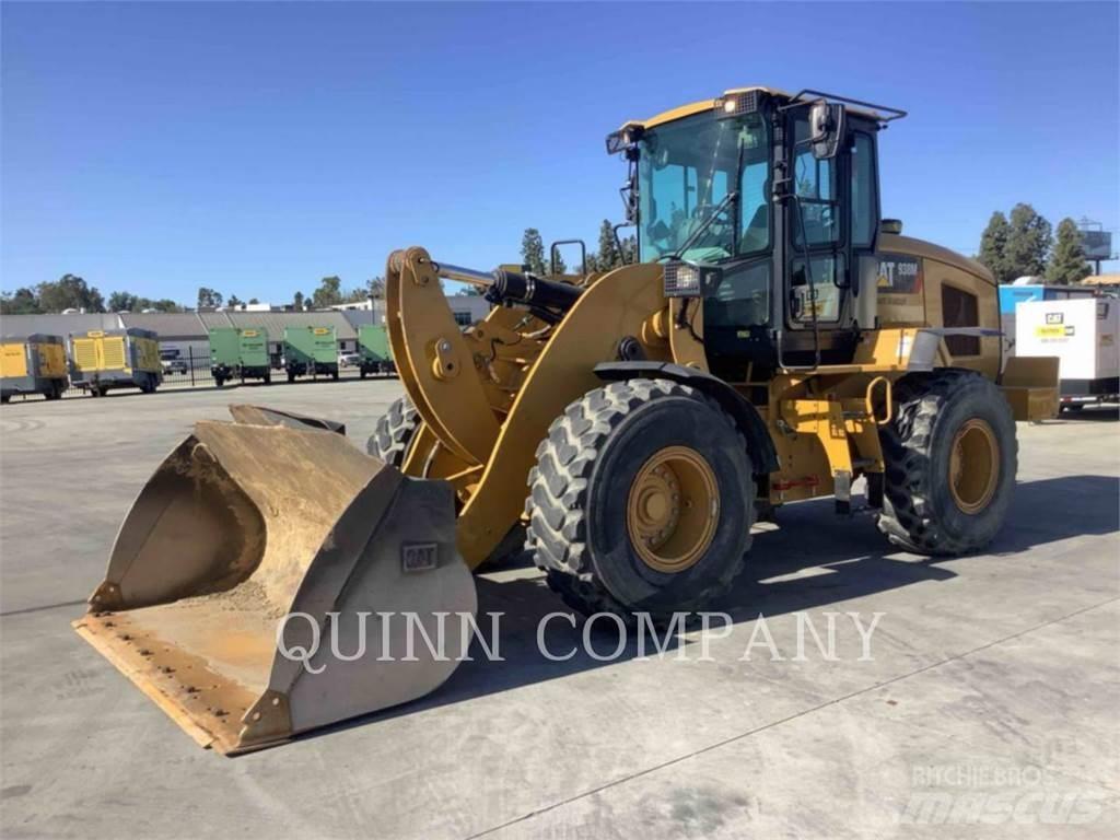 CAT 938M 輪胎式裝載機