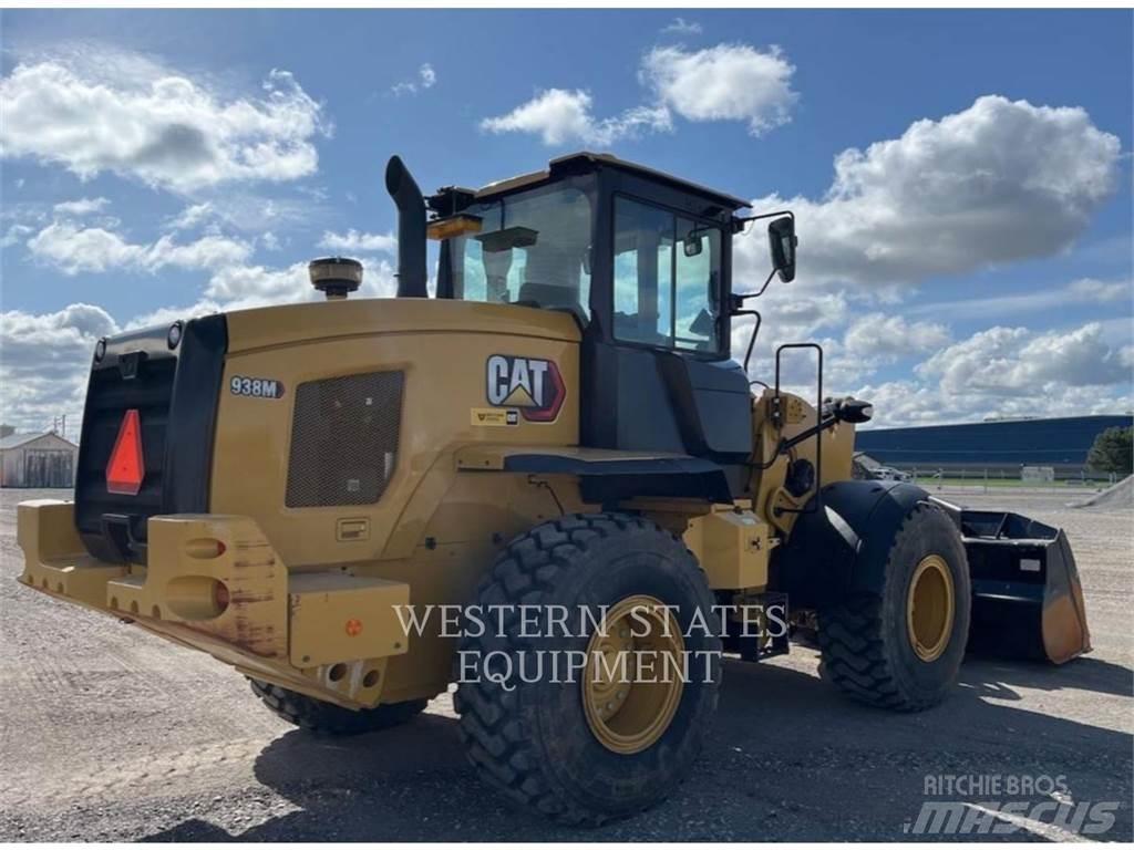 CAT 938M 輪胎式裝載機