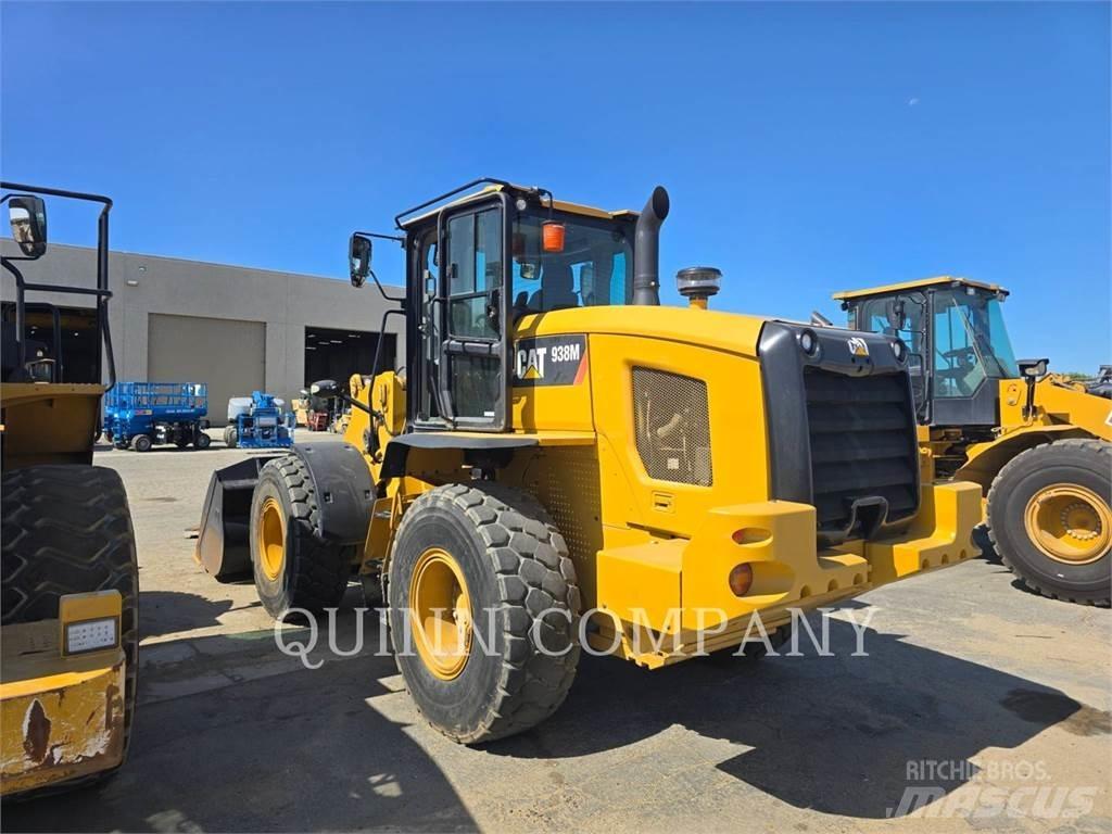 CAT 938M 輪胎式裝載機