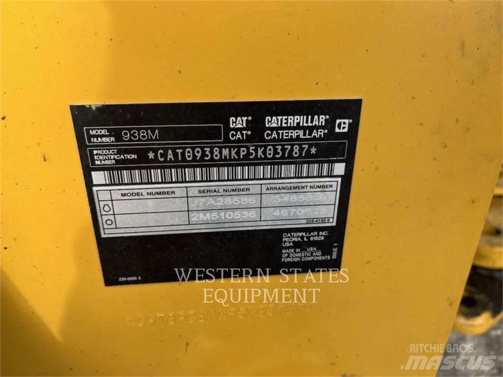 CAT 938M 輪胎式裝載機
