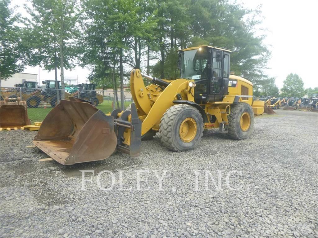 CAT 938M 輪胎式裝載機