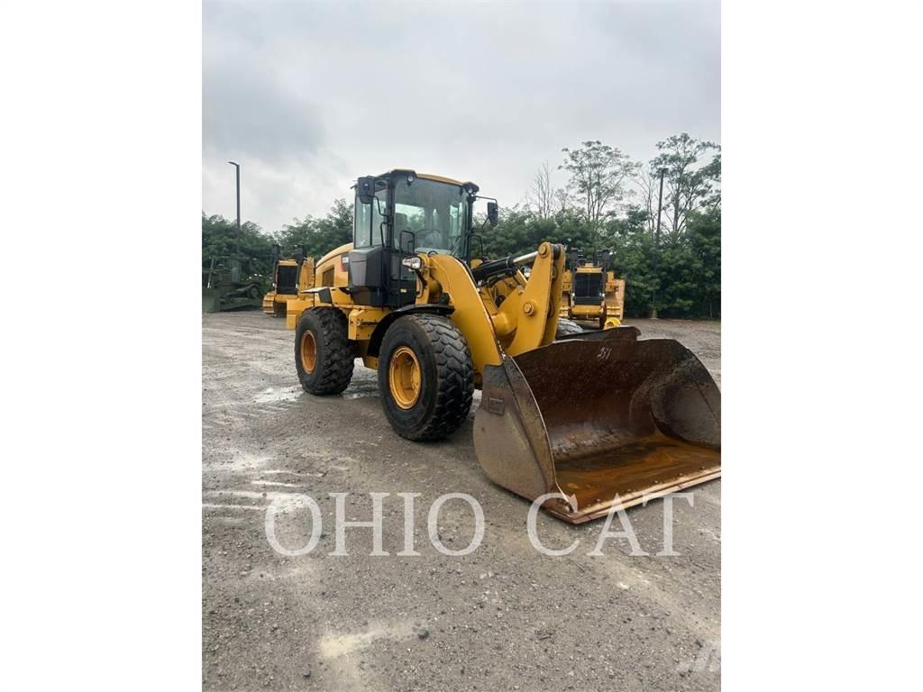 CAT 938M 輪胎式裝載機