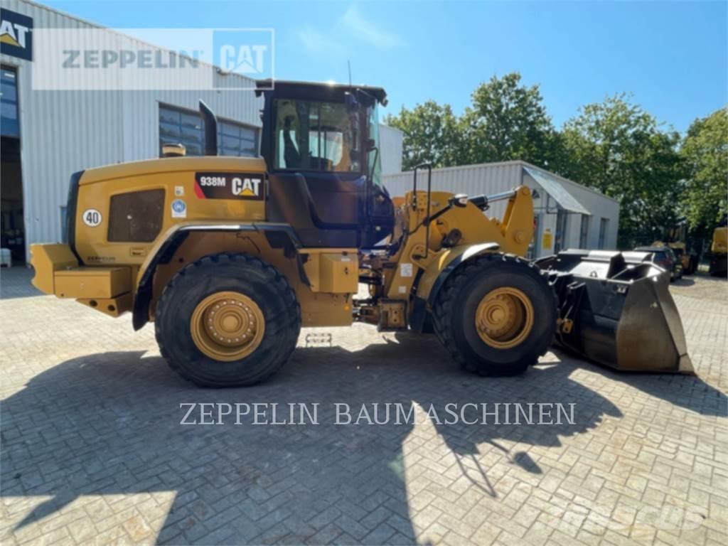 CAT 938M 輪胎式裝載機