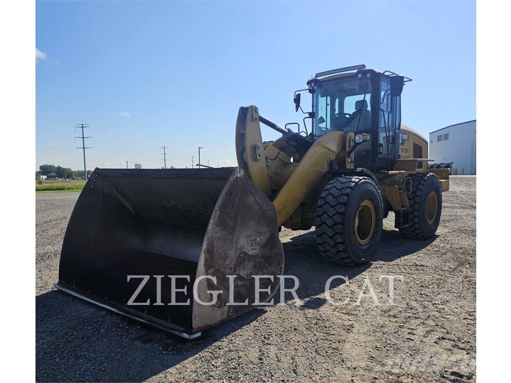 CAT 938M 輪胎式裝載機