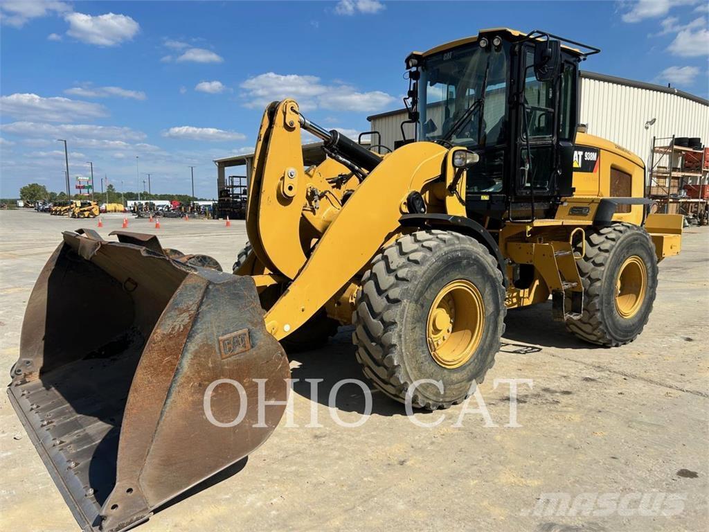 CAT 938M 輪胎式裝載機