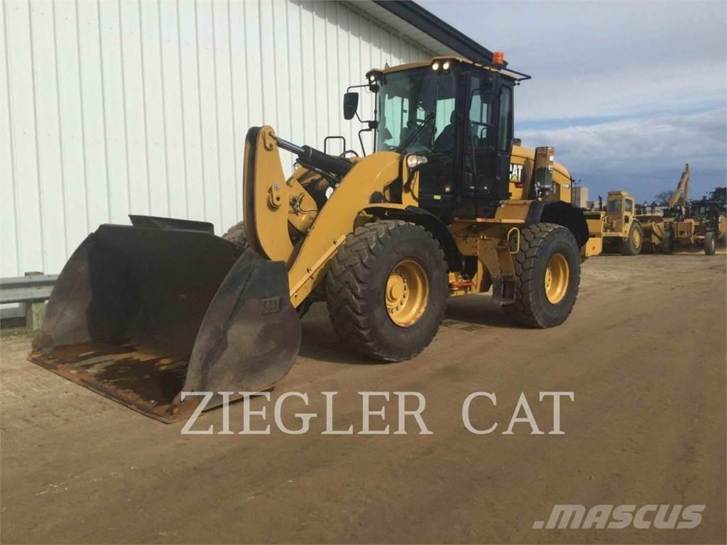 CAT 938M 輪胎式裝載機