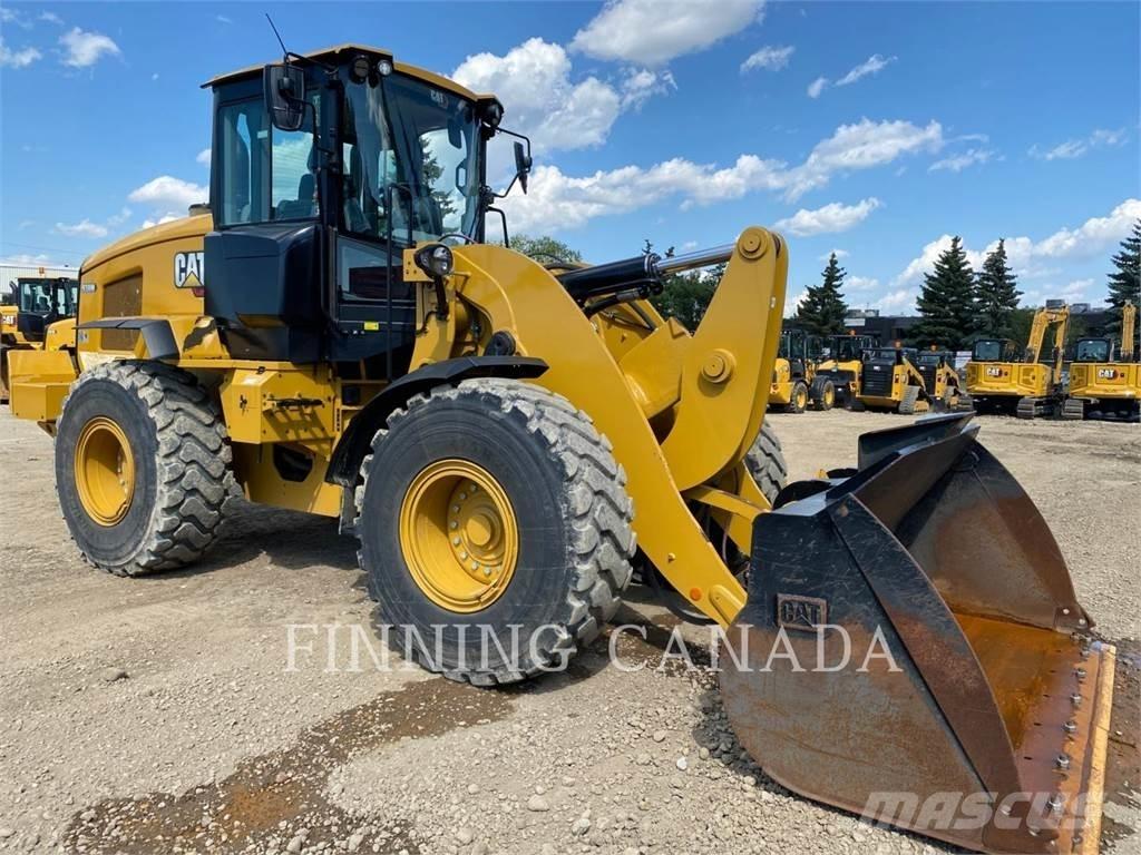 CAT 938M 輪胎式裝載機