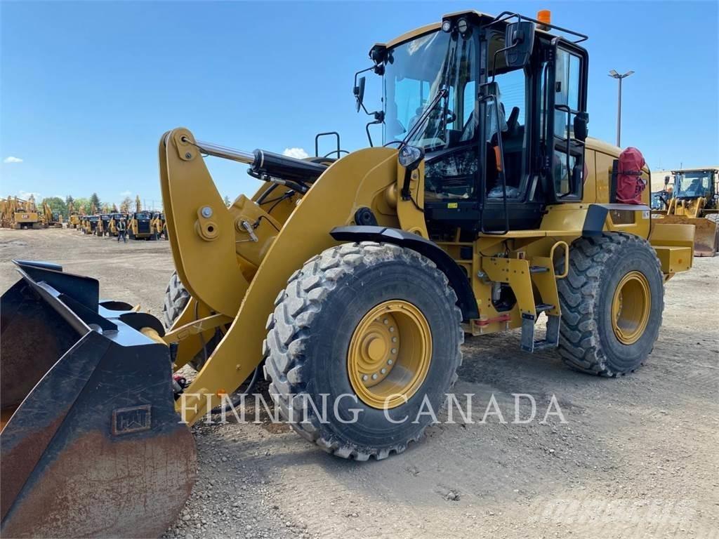 CAT 938M 輪胎式裝載機