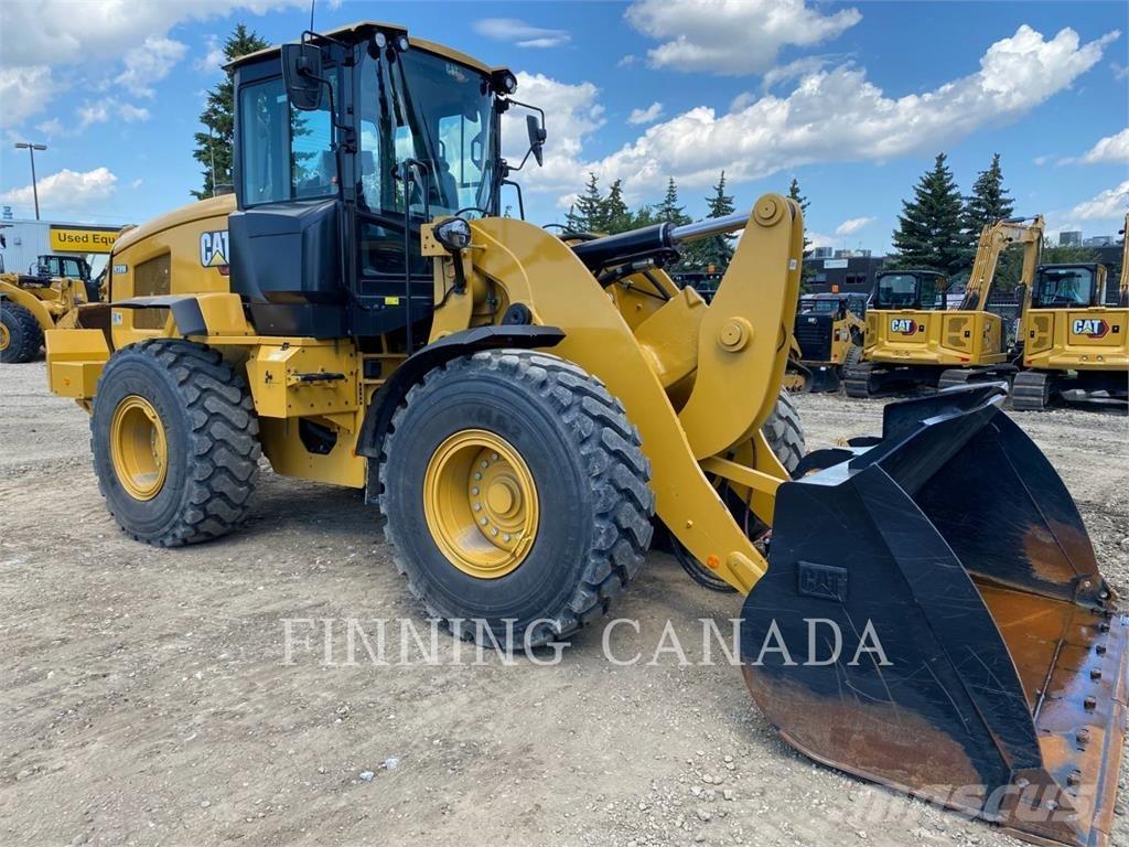 CAT 938M 輪胎式裝載機