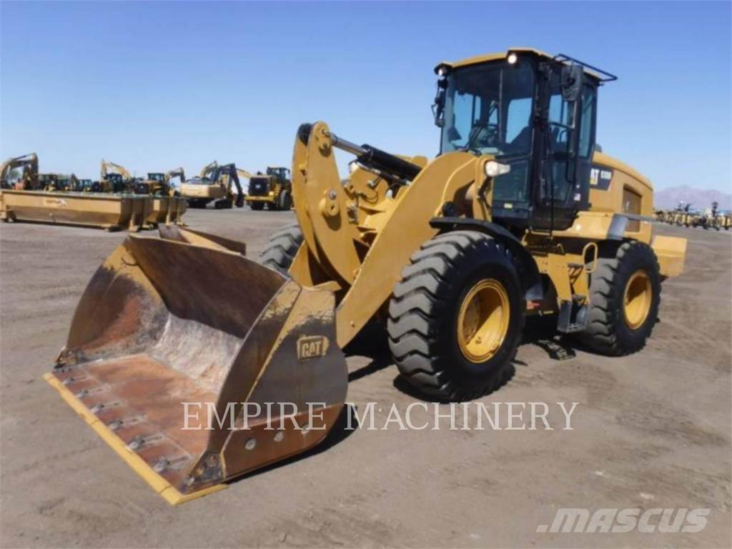 CAT 938M 輪胎式裝載機
