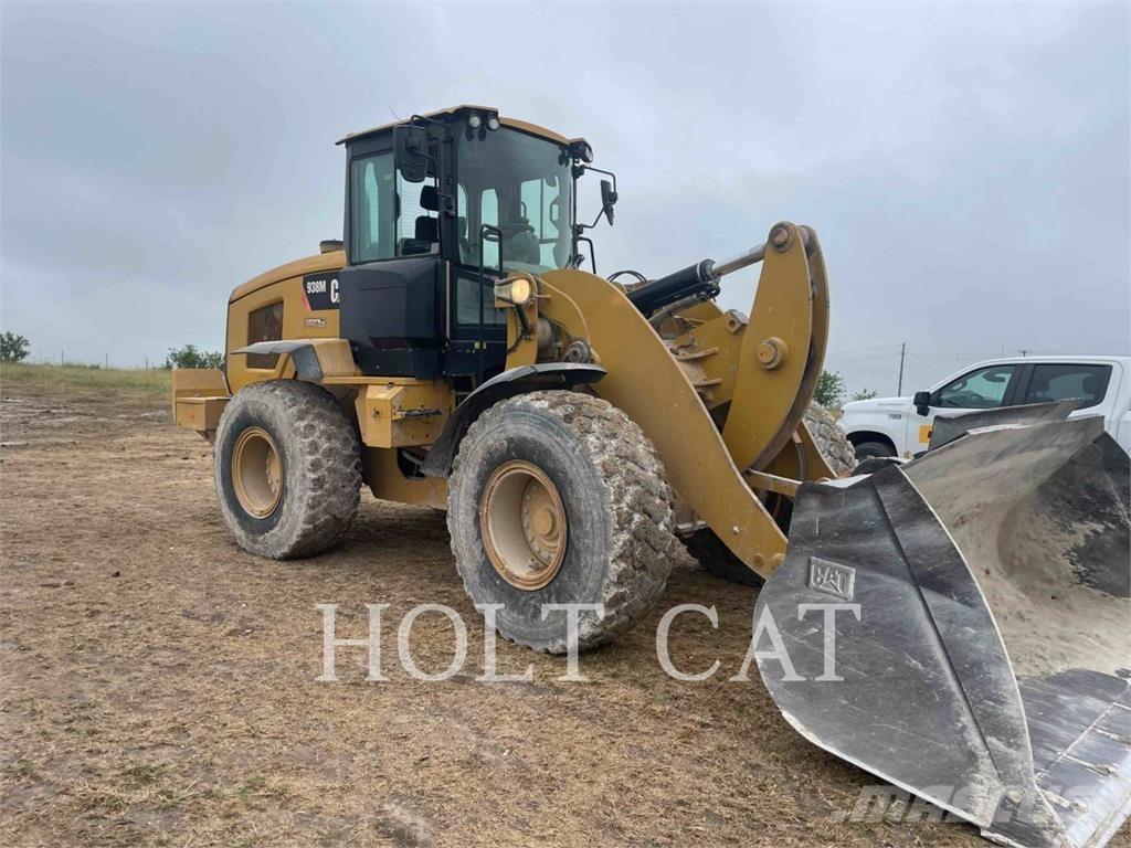 CAT 938M 輪胎式裝載機