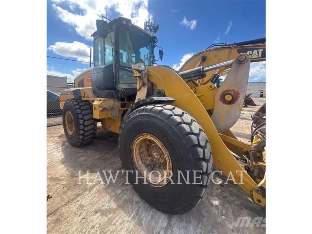 CAT 938M 輪胎式裝載機
