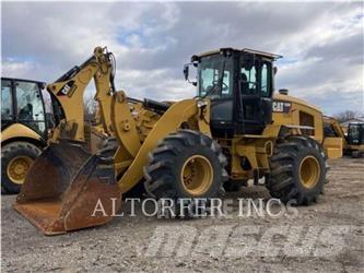 CAT 938M 輪胎式裝載機
