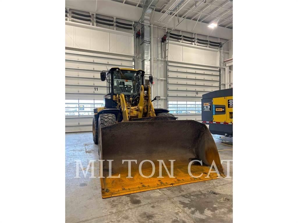 CAT 938M 3V 輪胎式裝載機