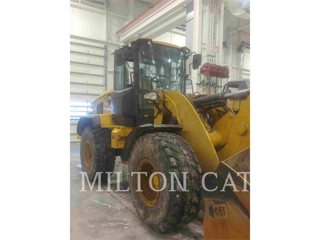 CAT 938M 3V 輪胎式裝載機