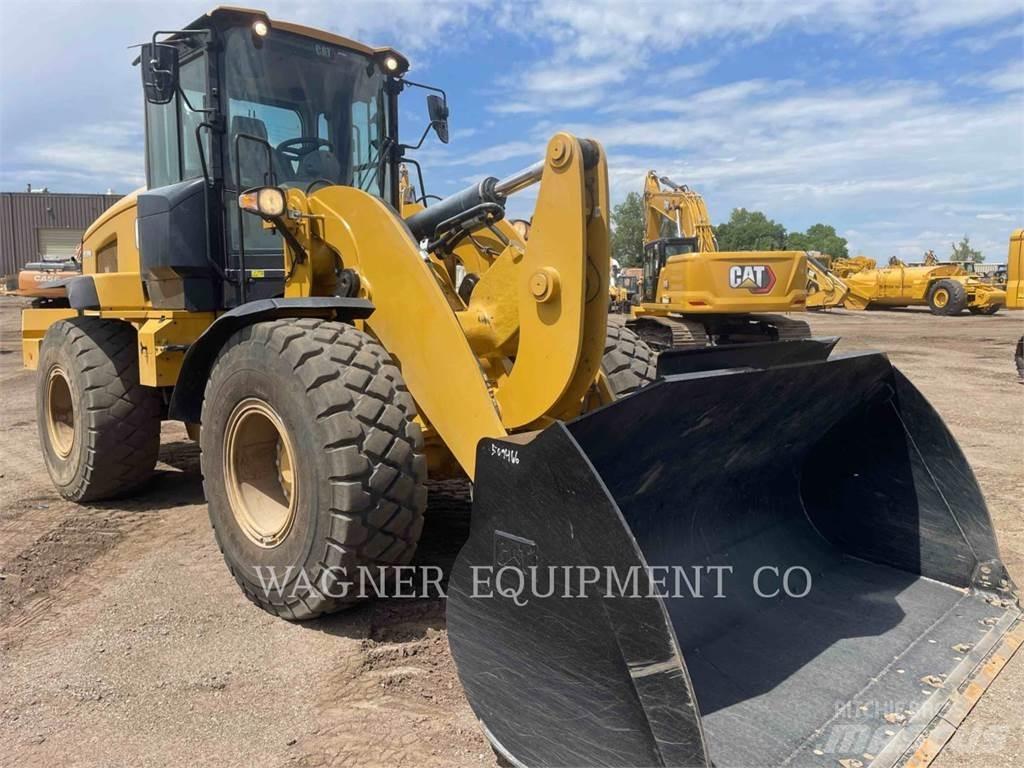 CAT 938M FC 輪胎式裝載機