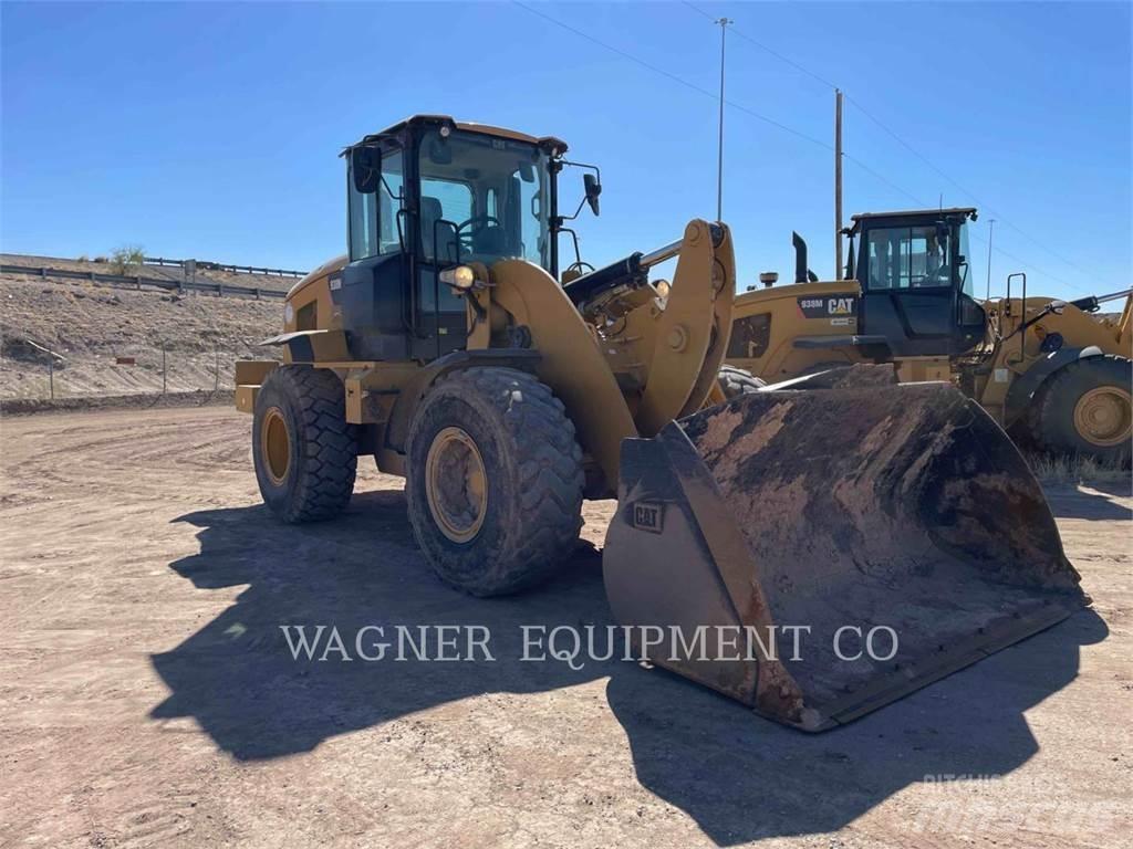 CAT 938M FC 輪胎式裝載機