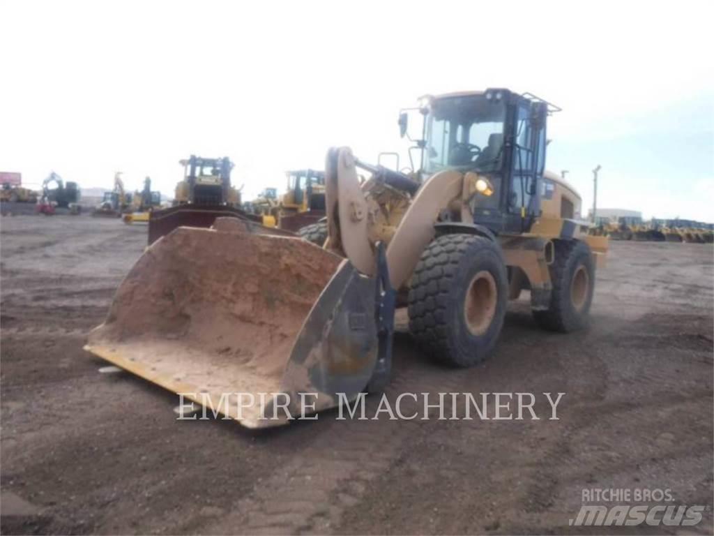 CAT 938M FC 輪胎式裝載機