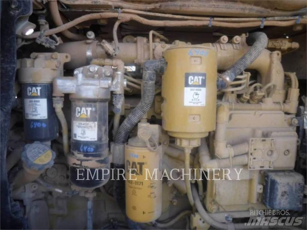 CAT 938M FC 輪胎式裝載機