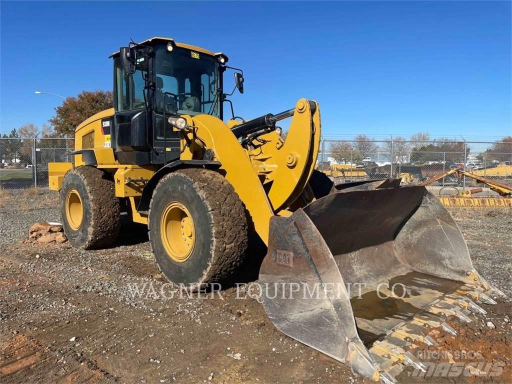 CAT 938M FC 輪胎式裝載機