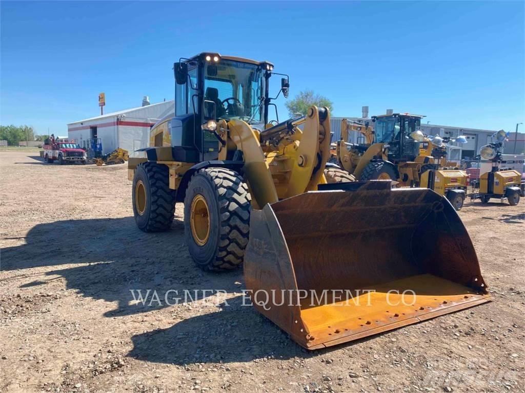 CAT 938M FC 輪胎式裝載機